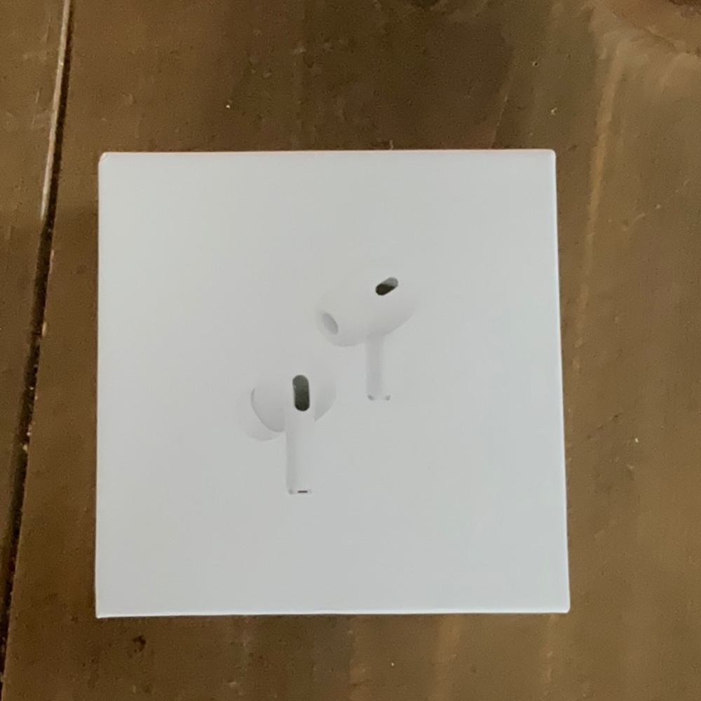 apple Airpods pro’s Jen 2s
